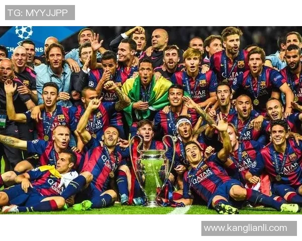 全球足球巨星齐聚一堂燃情赛场开启全新赛季激情与荣耀的终极对决 全球足球巨星齐聚一堂燃情赛场开启全新赛季激情与荣耀的终极对决