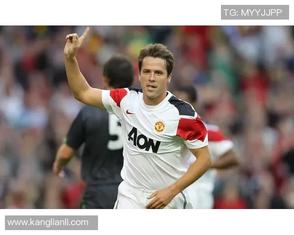 戴黑眼罩的足球传奇 2号球星再度登场展现无畏风采