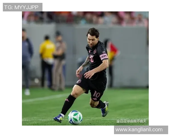 2025年世界足球百大现役球星排名榜单分析与解读 2025年世界足球百大现役球星排名榜单分析与解读